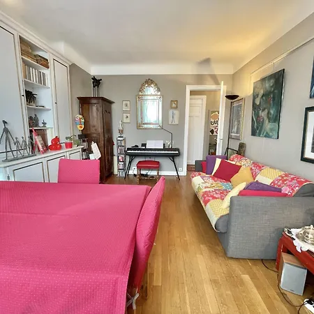 The Artist Apartment, By Welcome To Apartment Cannes